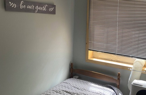 Newtown Cabin | Welcome to Gods country lodging located in the heart of Hatfield and mcoy trails