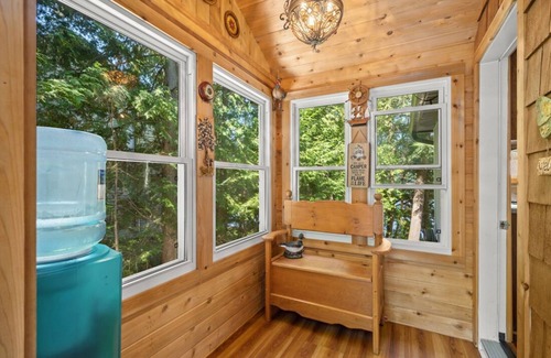 Minden Hills House | Welcome to Salerno Lake Cottage! a beautiful view of the lake!