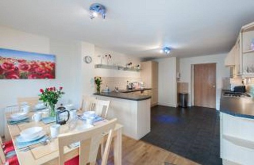 Bonnington Apartment | Welcoming, spacious, accessible, City Centre apt, with parking and wifi.