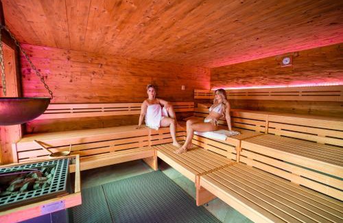 Uehlingen-Birkendorf Hotel | Wellnesshotel Sonnenhof & Sonnhalde