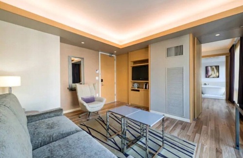 Central Park South House | West 57th Street, a Hilton Club - 1 Bedroom