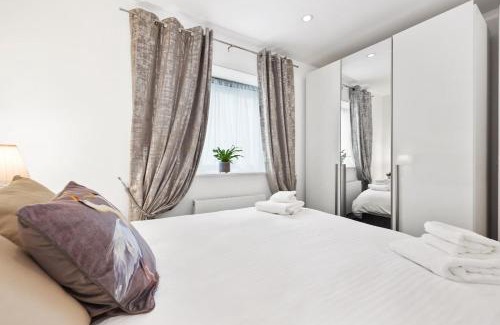 Holborn and Covent Garden Apartment | West End - Sleeps 5 - Amazing Location