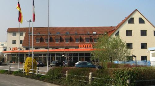 Zitzschewig Hotel | WEST Hotel an der Sächsischen Weinstrasse