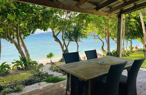 Siviri Villa | Whispering Palms Beach House - Absolute Beachfront