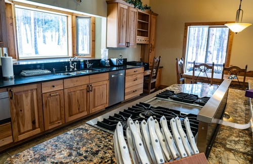 Bayfield House | Whispering Pines Grand Estate