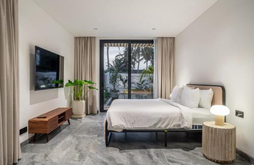 Melayang Villa | White Villa - Exclusive Modern Villa - Grand Living Space - Breathtaking Views