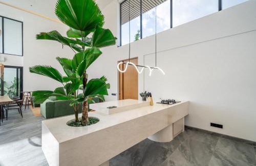 Melayang Villa | White Villa - Exclusive Modern Villa - Grand Living Space - Breathtaking Views