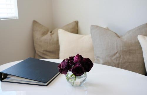 Fredericksburg Bed & Breakfast | Whitetail Court Hotel