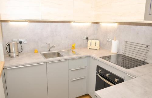 Gosport House | Whitsun Cottage - A cosy one bedroom Victorian cottage sleeping up to 3 guests