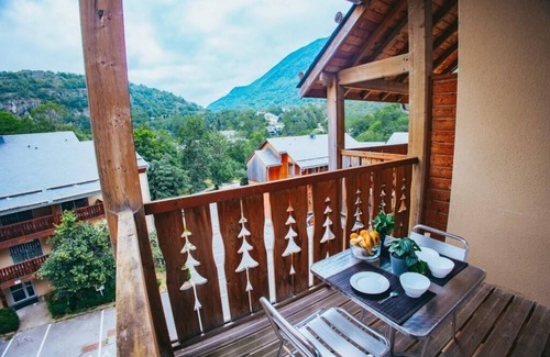 Ax-les-Thermes Apartment | Wifi, swimming pool, terrace, balcony, parking, tv, ski locker, 23m², Ax-Les-Thermes