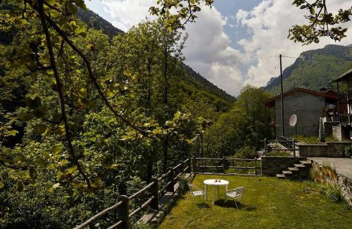 Vergeletto Apartment | Wild Valley Forest View 4 in Valle Onsernone