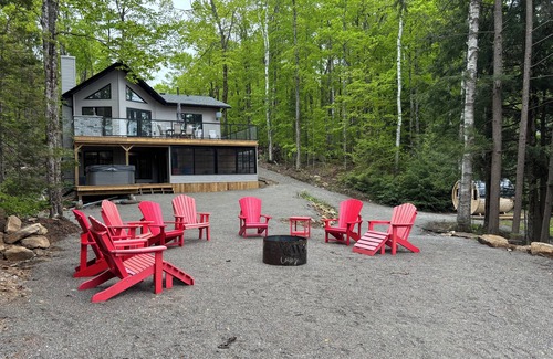 Minden Hills Cottage | WILEY WOODS COTTAGE