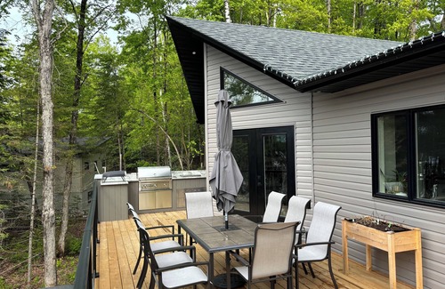 Minden Hills Cottage | WILEY WOODS COTTAGE