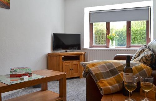 Woolfardisworthy House | Willow Cottage