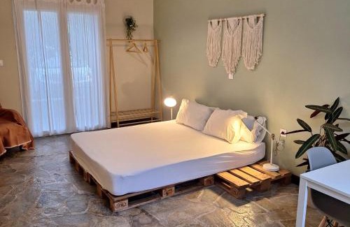 Sidari Apartment | Wilson & Andrew House - Wanderlust