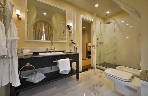Old Town Hotel | Wilson Palace by LOFT