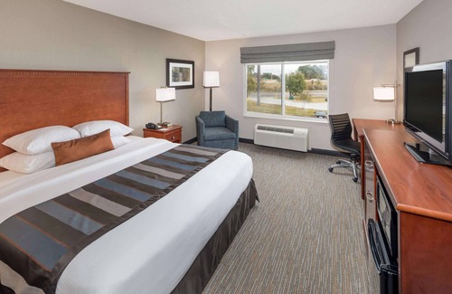 Shreveport Hotel | Wingate by Wyndham Shreveport Airport