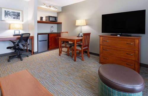 Valdosta Hotel | Wingate by Wyndham Valdosta/Moody AFB