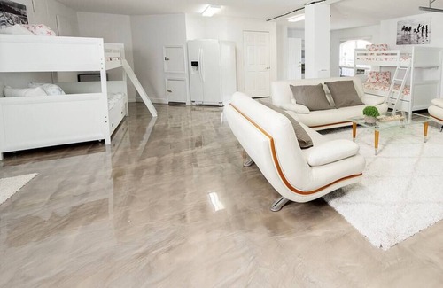 Vanderbilt Beach House | Winterwind- A Water Lovers Oasis