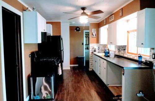 Lake Delton House | Wisconsin Dells Cabin in the Woods - VLD0423