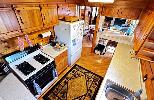 Cook Cabin | Wolfe's Den: Lakefront 3-bedroom Cabin On Wakemup Narrows Lake Vermilion MN