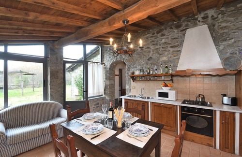 Coreglia Antelminelli House | Wonderful private villa for 4 guests with WIFI, private pool, TV and pets allowed