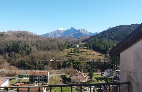 Gassano Apartment | wonderful apartment Vista Alpi Apuane, near "Cinque Terre" and beach of Versilia