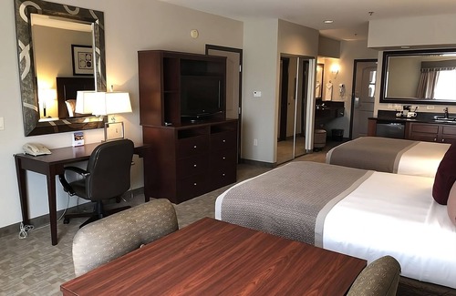 Killeen Hotel | Wonderful Stay! 2 Beautiful Units and Pool.