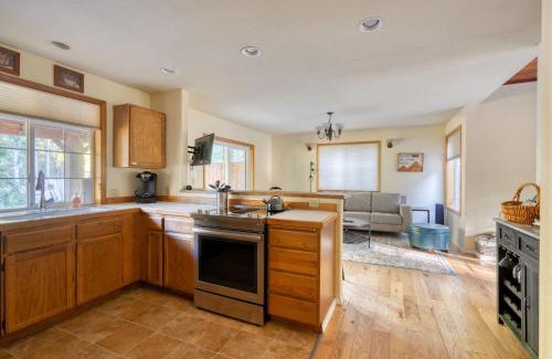 Zigzag House | Woodland Hideaway, Dog-Friendly, Hot Tub