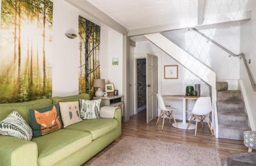 Skipton House | Woodman Cottage