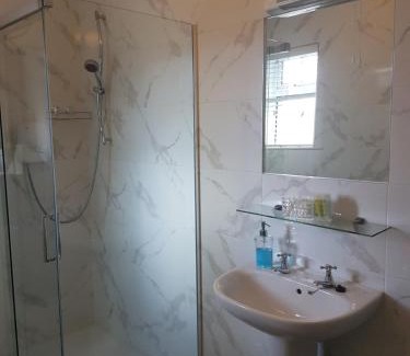 Letterkenny Bed & Breakfast | Woodview Bed & Breakfast.