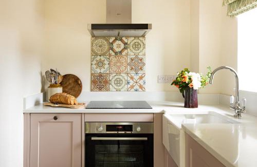 Chipping Norton House | Wychwood Cottage