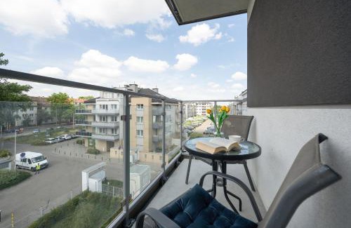 Krzyki Apartment | Wyjątkowy Apartament z Parkingiem dla 6 osób by Noclegi Renters