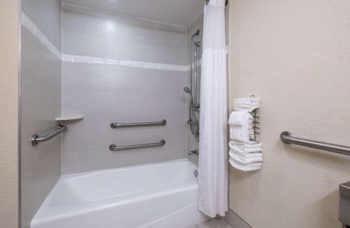 Boca Raton Hotel | Wyndham Boca Raton Hotel