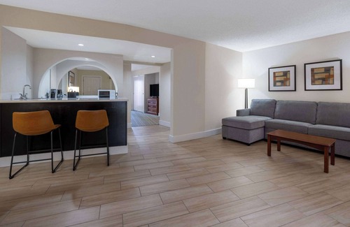 Boca Raton Hotel | Wyndham Boca Raton Hotel