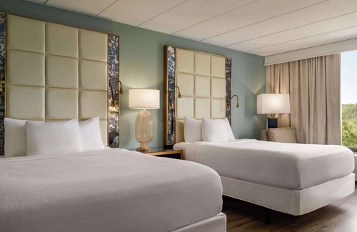 McKnight Hotel | Wyndham Garden Pittsburgh Airport