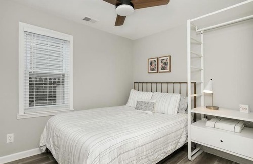 Harrison Township Bed & Breakfast | Wynnwood classic condo