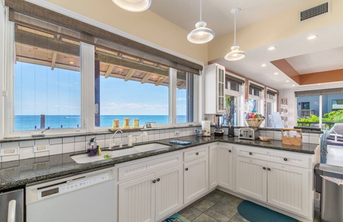 Stuart House | Xanadu: ON.THE.BEACH! Heated pools, Ocean2River, Elevator, Dock,Spa: It's HUGE!