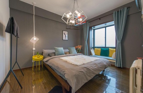 Xi’an City Center Apartment | Xi'an Beilin·Yongning Gate· Locals Apartment 00124570