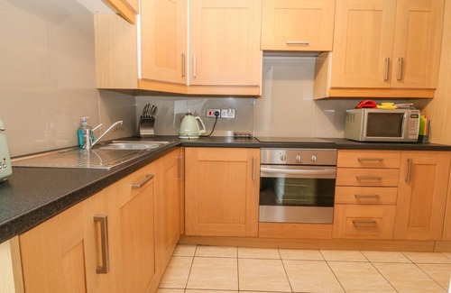 Criccieth Cottage | Y Castell Apartment 3