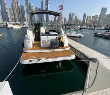 Dubai Marina Boat Rental | Yacht boat 2 Beds 1 Bath Dubai Eye Dubai Marina JBR