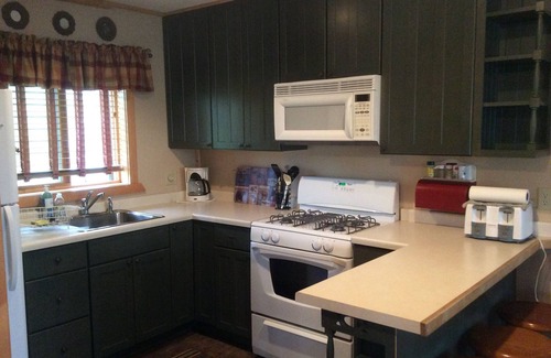 Orr Cabin | Year Round - Ash Lake Private Cabin