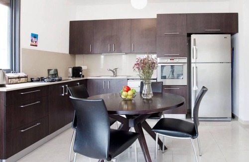 Tel Aviv City Center Apartment | Yohanan HaSandlar St - Modern 2 rooms - balcony