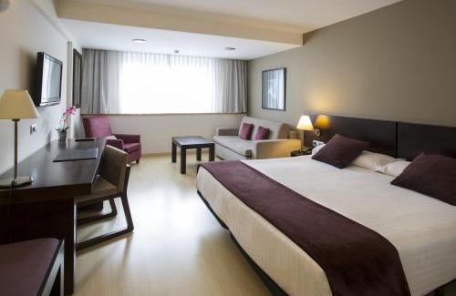 Avenida Meritxell Hotel | Yomo Centric