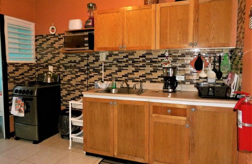 Spanish Town Apartment | Your Cozy Comfy 2 Bedroom Apt