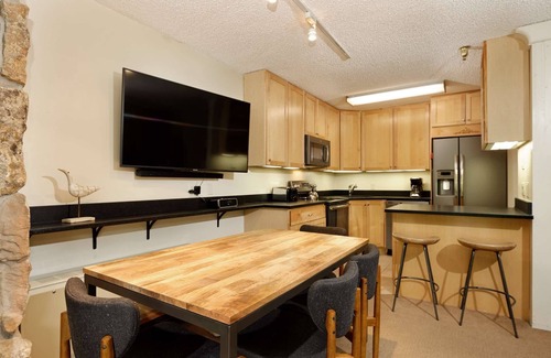 Snowmass Village Condo | Your Snowmass Getaway! Outdoor Pool & Hot Tub, Patio & Grill, Wood FP, Parking, Next to Village