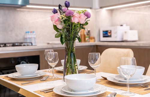 Dubai Marina Apartment | YOUR STAY Apartments Luxury Beachfront Living