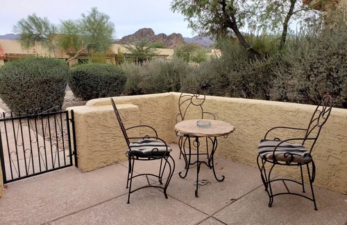 Gold Canyon House | Your Winter Home in Arizona! 2 Bedroom, 2 Bath Home. Golf, Mountains and Lakes!