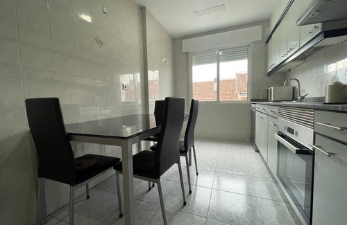 Ourense Apartment | YourHouse Maca I