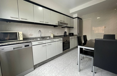 Ourense Apartment | YourHouse Maca I